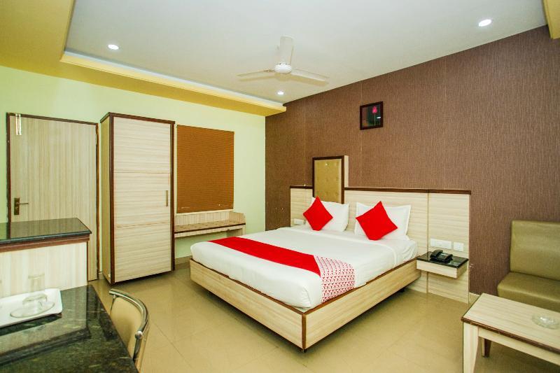 Oyo 6960 Kengeri Hotel Bangalore Exterior foto