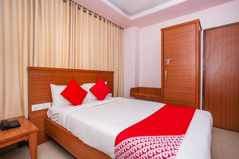 Oyo 6960 Kengeri Hotel Bangalore Exterior foto